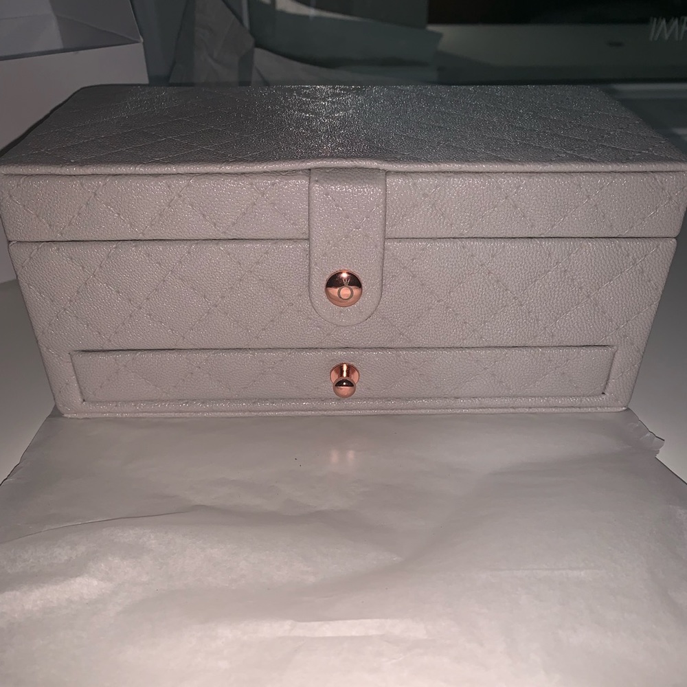 Pandora Jewelry Box